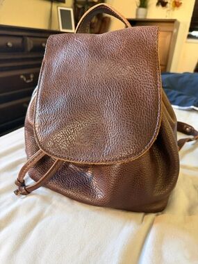 Portland Leather Coldbrew Bucket Leather Backpack